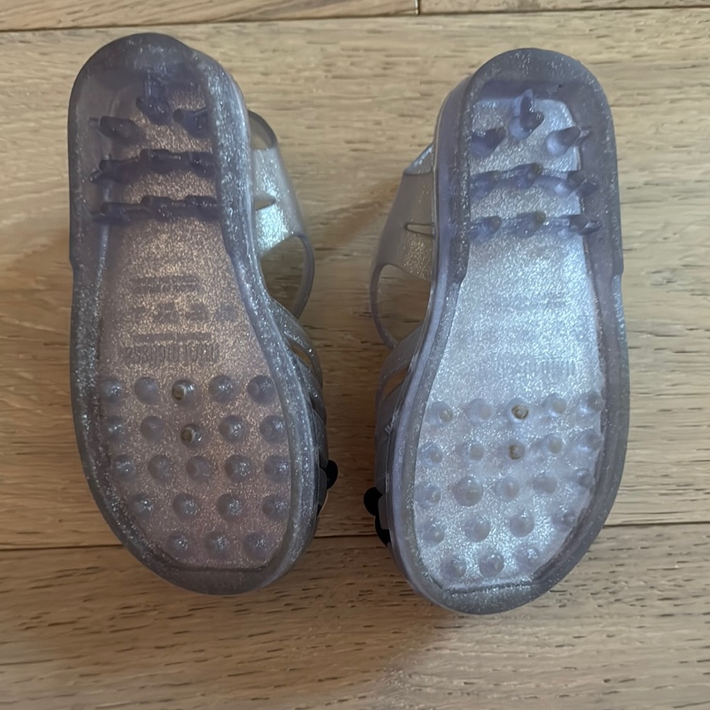 Mini Melissa Toddler Jelly Sandals with Mickey and Minnie - Picture 5 of 5